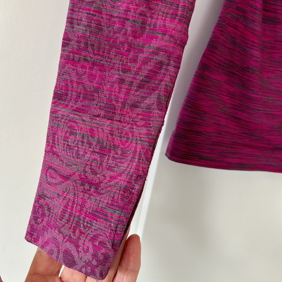 Climawear Seamless Workout Run Hoodie Top w Thumbholes on Paisley Print Sleeves - Picture 9 of 9